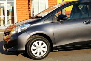  Toyota Vitz 2017 , 850000 , 