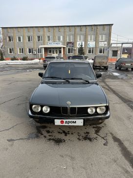  BMW 5-Series 1987 , 300000 , 