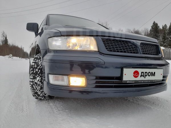    Mitsubishi Space Wagon 2003 , 749000 , 