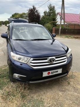 SUV   Toyota Highlander 2011 , 2000000 , 