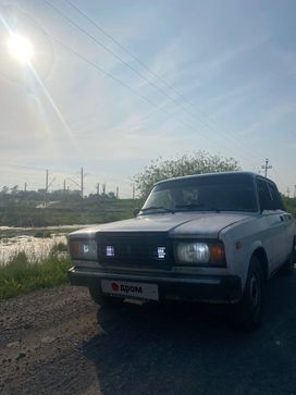   2107 2004 , 100000 , 