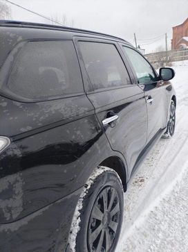 SUV   Mitsubishi Outlander 2013 , 1400000 , 