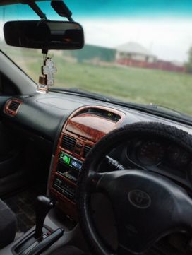  Toyota Caldina 2002 , 635000 , 