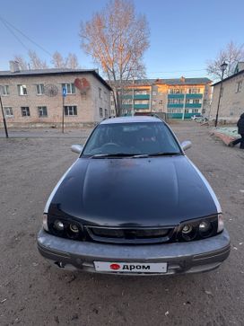  Nissan Avenir Salut 1997 , 225000 , 