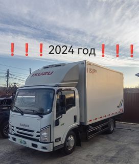  Isuzu Elf 2022