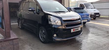    Toyota Noah 2007 , 1390000 , 
