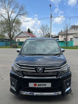    Toyota Voxy 2016 , 2100000 , 