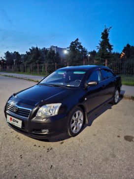  Toyota Avensis 2004 , 815000 , 