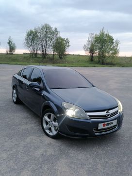  Opel Astra 2008 , 800000 , 