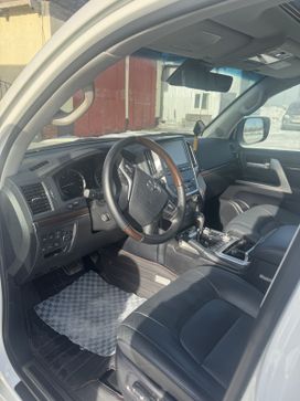 SUV или внедорожник Toyota Land Cruiser 2018 года, 10000000 рублей, Кемерово