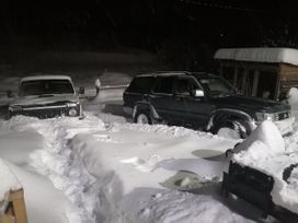 SUV   Toyota Hilux Surf 1993 , 399999 , 