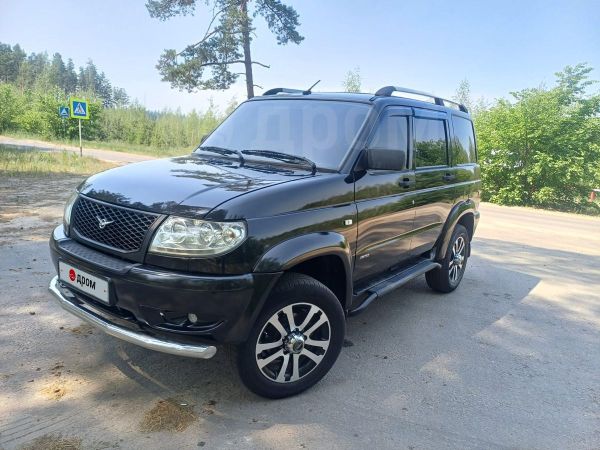 SUV     2014 , 795000 , 