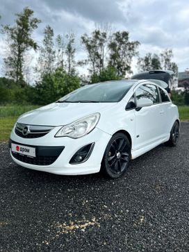  3  Opel Corsa 2011 , 670000 , 