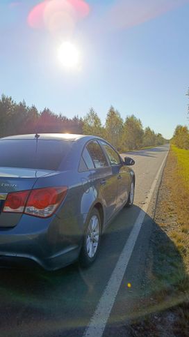  Chevrolet Cruze 2012 , 700000 , 