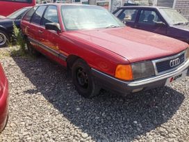  Audi 100 1984 , 220000 , 