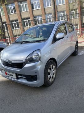  Daihatsu Mira e:S 2015 , 450000 , 