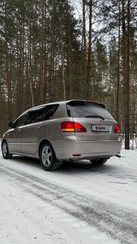    Toyota Ipsum 2001 , 800000 , 