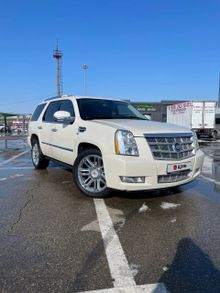  Escalade, 2013