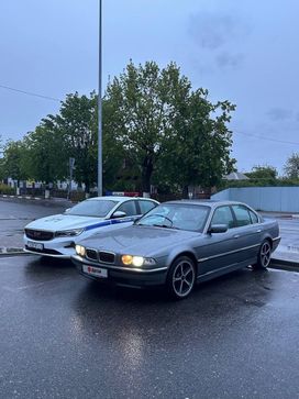  BMW 7-Series 1999 , 300000 , 