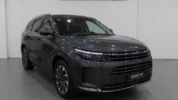 SUV   Seres M7 2024 , 7590000 , -