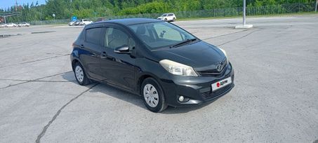  Toyota Vitz 2013 , 810000 , 
