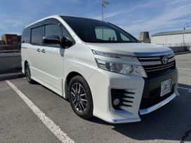    Toyota Voxy 2015 , 1990000 , 