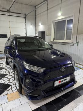 SUV   Toyota RAV4 2019 , 3000000 , 