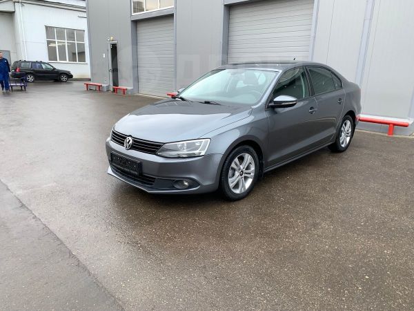  Volkswagen Jetta 2014 , 1048000 ,  