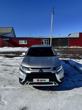 SUV   Mitsubishi Outlander 2020 , 2100000 , 