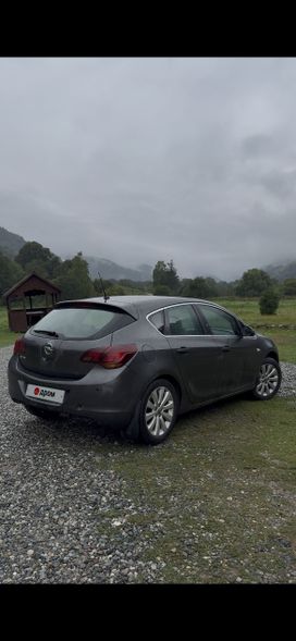  Opel Astra 2011 , 550000 , 