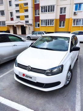  Volkswagen Polo 2013 , 1000000 , 