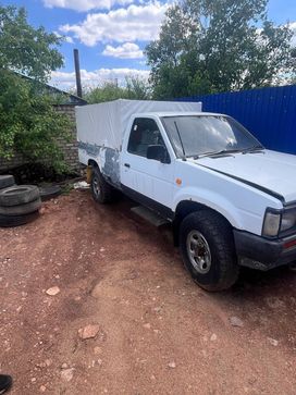  Nissan Datsun 1988 , 150000 , 