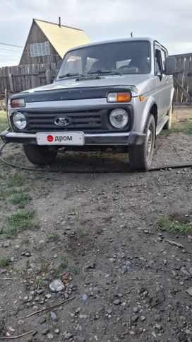 SUV    4x4 2131  2001 , 195000 , 