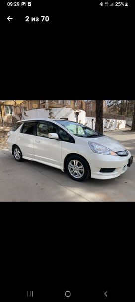  Honda Fit Shuttle 2012 , 1100000 , 