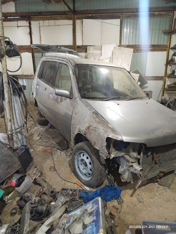  Nissan Cube 2000 , 80000 , 
