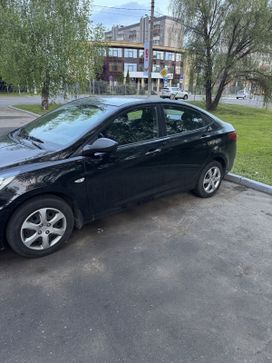  Hyundai Solaris 2013 , 890000 , 