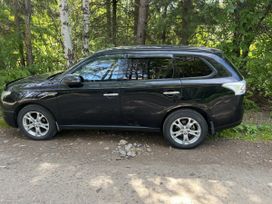 SUV   Mitsubishi Outlander 2013 , 1700000 , 