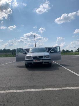  Volkswagen Bora 2002 , 450000 , 