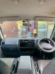    Mazda Bongo 2012 , 975000 , 
