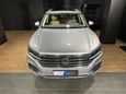 SUV   Volkswagen Touareg 2021 , 7000000 , 