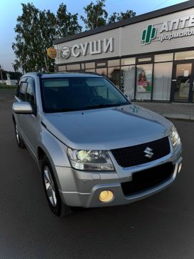SUV   Suzuki Grand Vitara 2010 , 1100000 , 