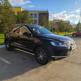 SUV   Volkswagen Touareg 2017 , 2990000 , 