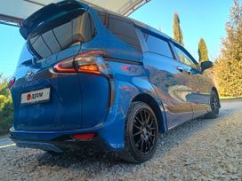    Toyota Sienta 2016 , 1555000 , 