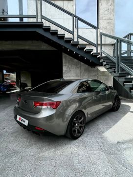 Kia Cerato Koup 2010 , 1000000 , 