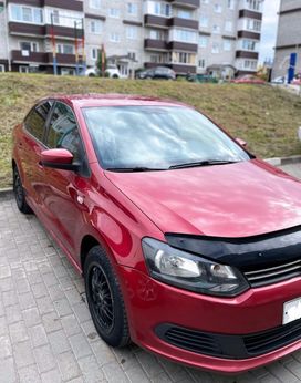  Volkswagen Polo 2011 , 800000 , -