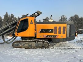  KT12, 2021