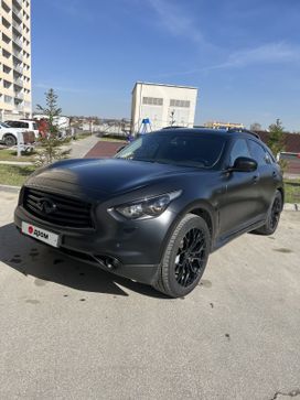 SUV   Infiniti QX70 2015 , 2650000 , 
