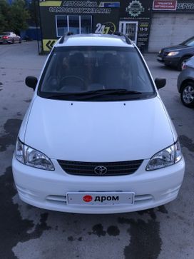    Toyota Corolla Spacio 2000 , 430000 , 
