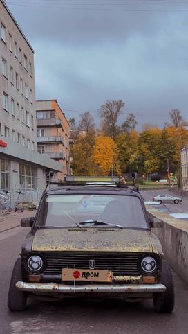   2101 1976 , 130000 , -