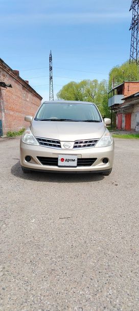  Nissan Tiida 2011 , 910000 , 